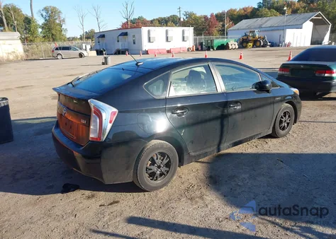 2014 Toyota Prius Three из США, поврежденный, VIN JTDKN3DU6E1774599